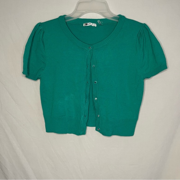 Mak Green Button Up Crop Top (Small) - Picture 2 of 5